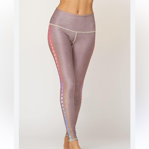 TEEKI Rainbow Moon Hot Pants Leggings Size Small ~NWOT Made In USA - Picture 1 of 4